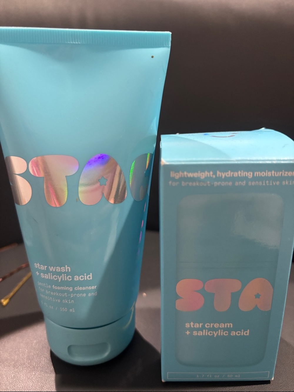 Star Wash + Salicylic Acid Lightweight Cleanser in Light Blue